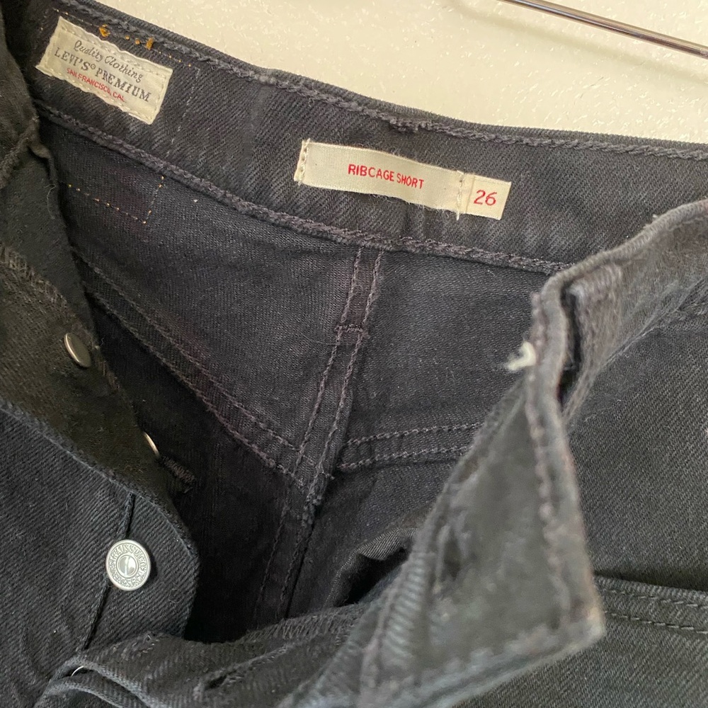 Levi’s Ribcage short - Picture 5 of 6